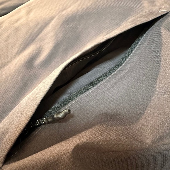 Adidas ClimaProof Large Dark Gray Waterproof Insulated Hooded Jacket Chest 46" - Picture 8 of 15